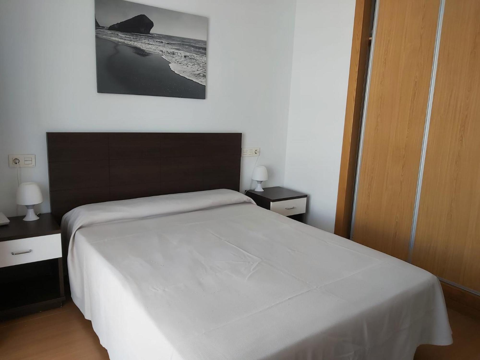Two-Bedroom Apartment Lateral Sea View